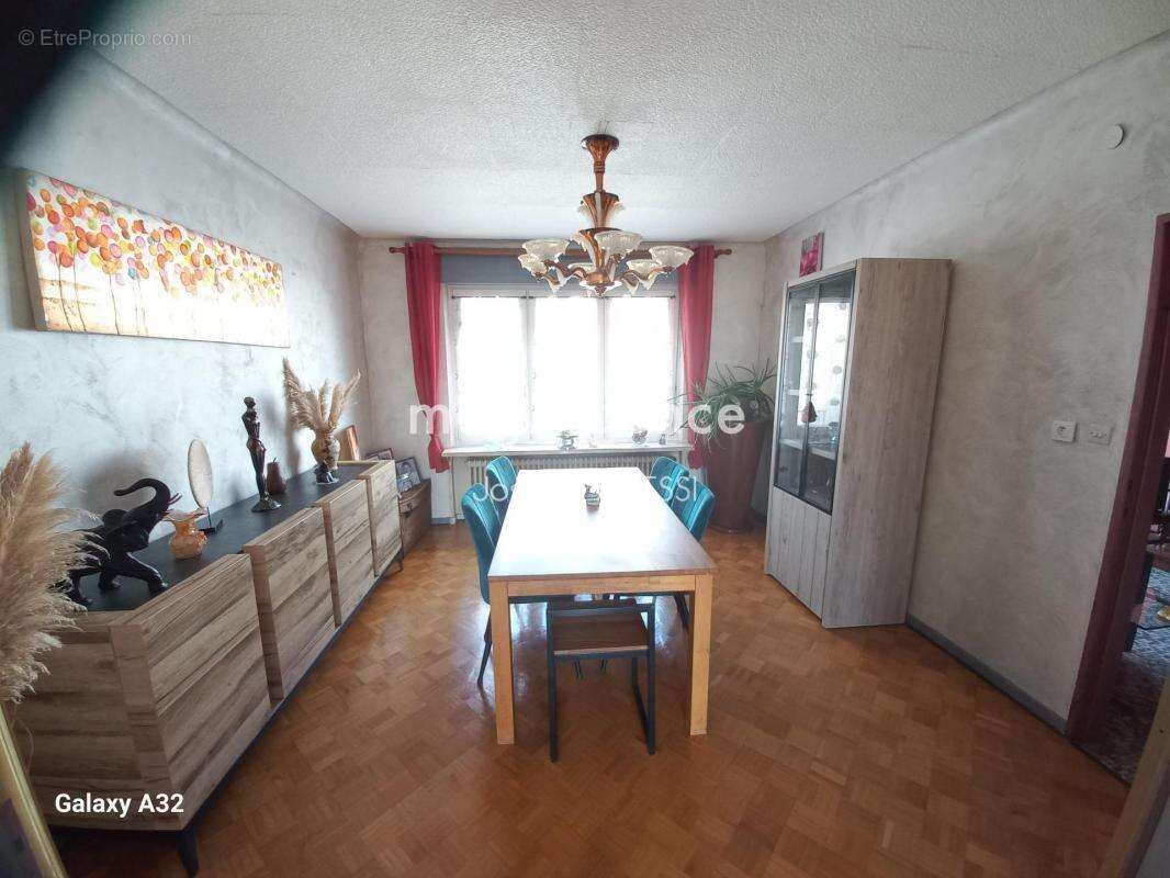 Maison à L&#039;HOPITAL