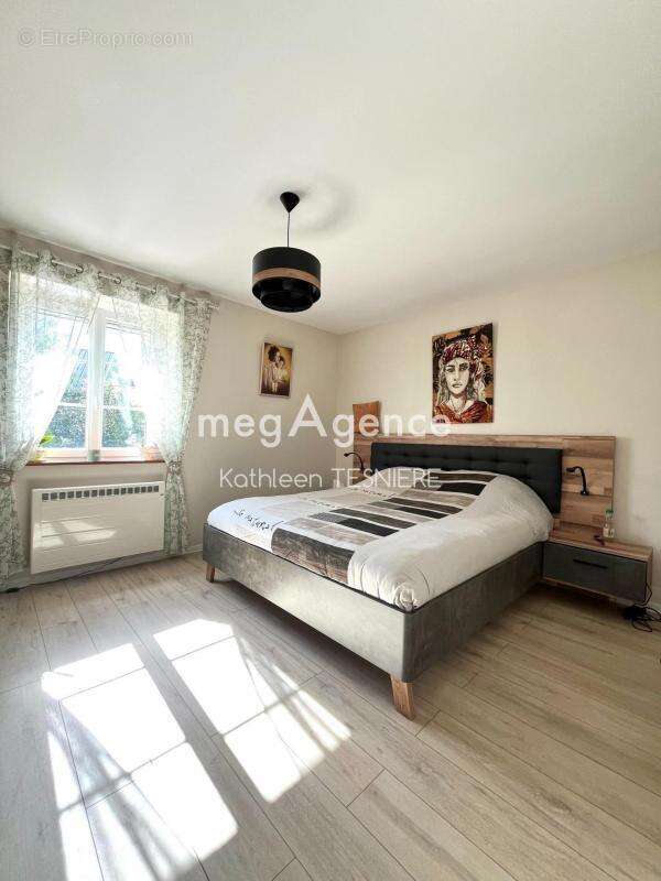 Maison à VILLEDIEU-LES-POELES