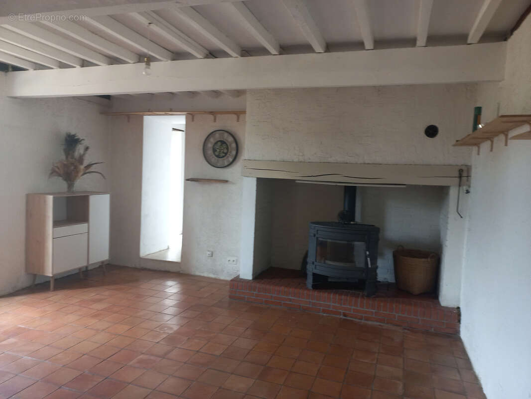 Maison à TRIE-SUR-BAISE