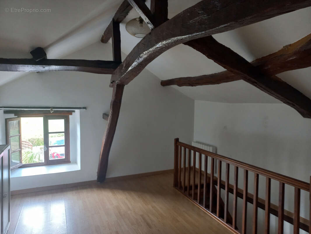 Maison à TRIE-SUR-BAISE