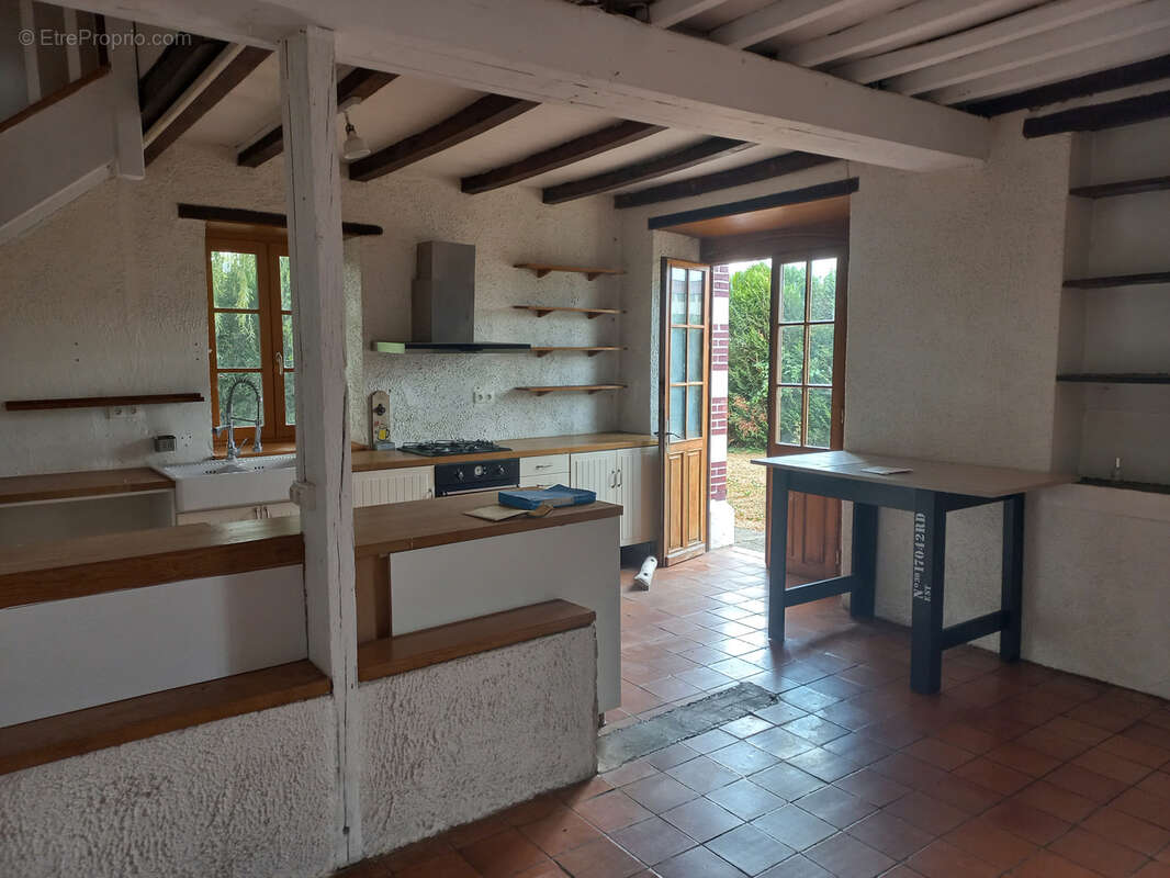 Maison à TRIE-SUR-BAISE