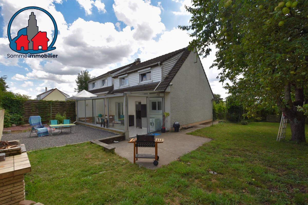 Maison à L&#039;ETOILE