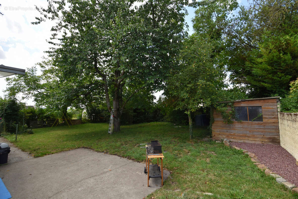 Maison à L&#039;ETOILE