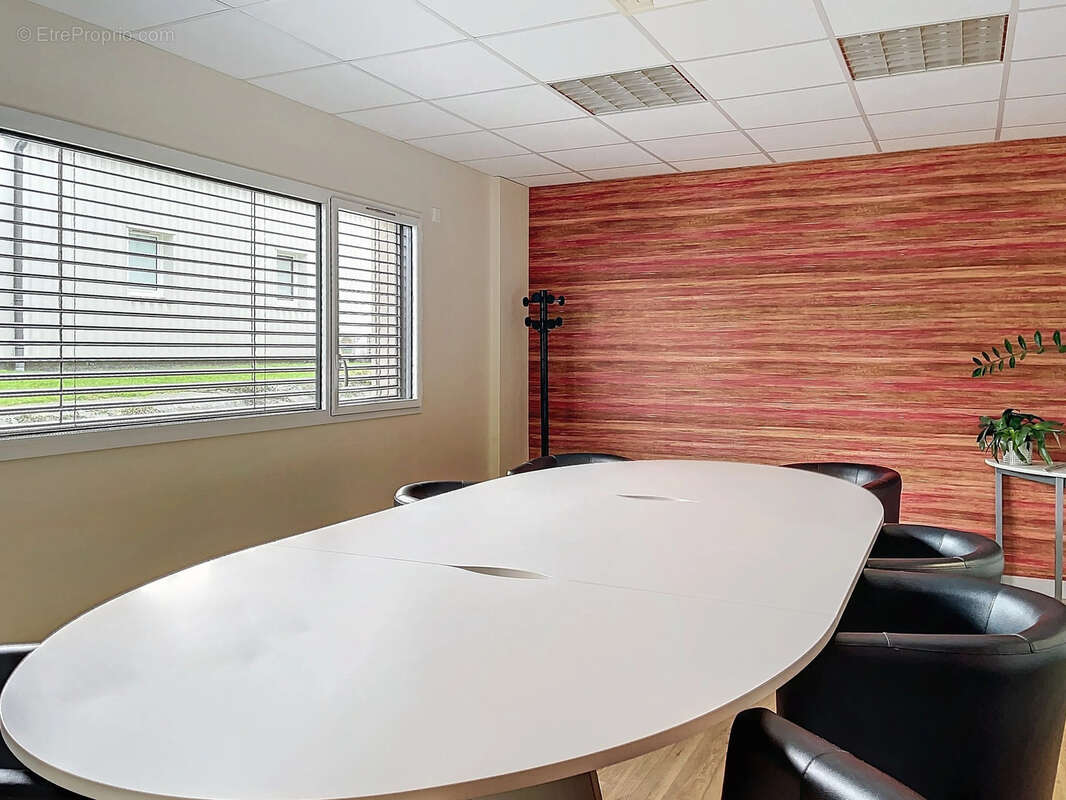 Commerce à SAINT-LO