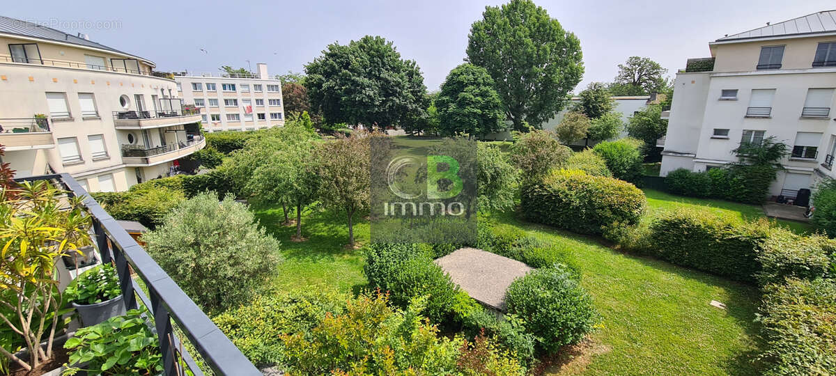 Appartement à LE PLESSIS-TREVISE