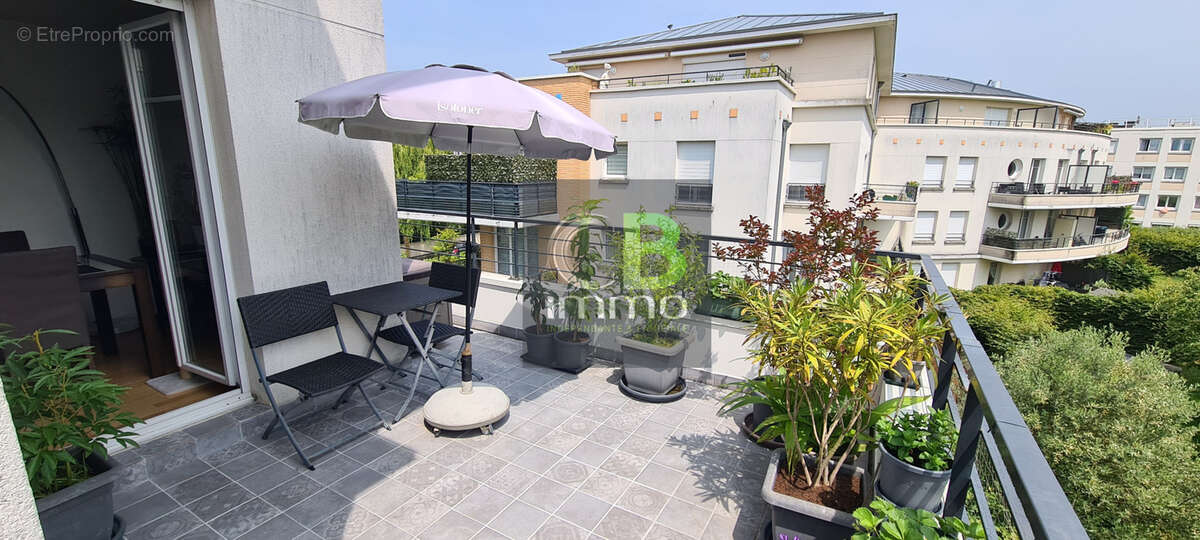 Appartement à LE PLESSIS-TREVISE