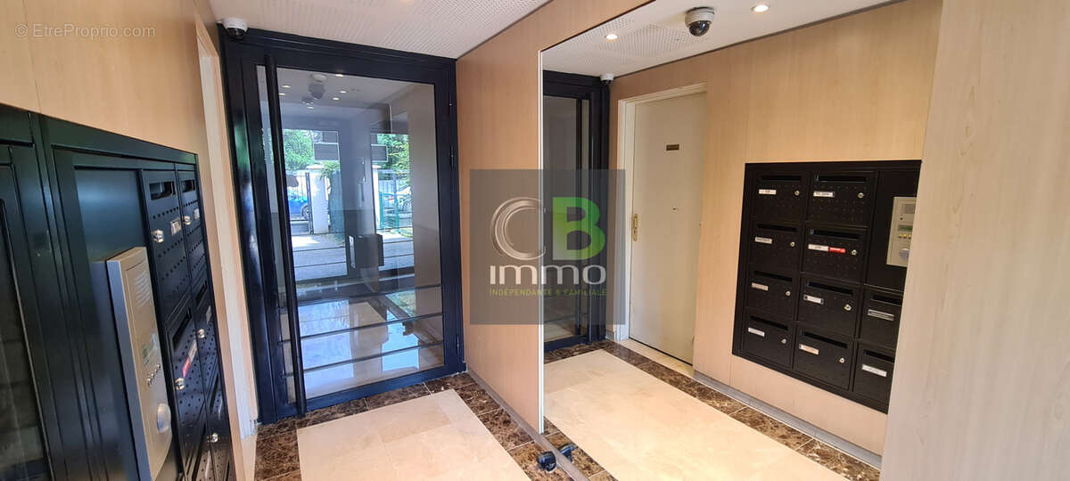 Appartement à LE PLESSIS-TREVISE