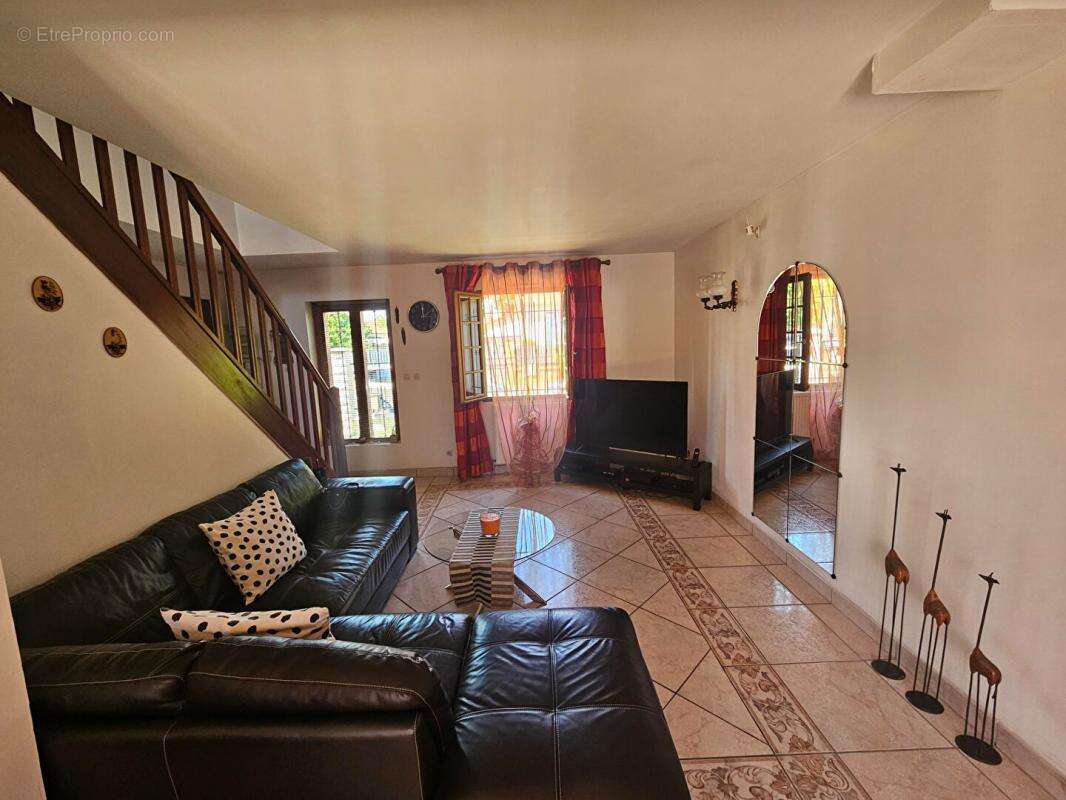 Maison à TREMBLAY-EN-FRANCE