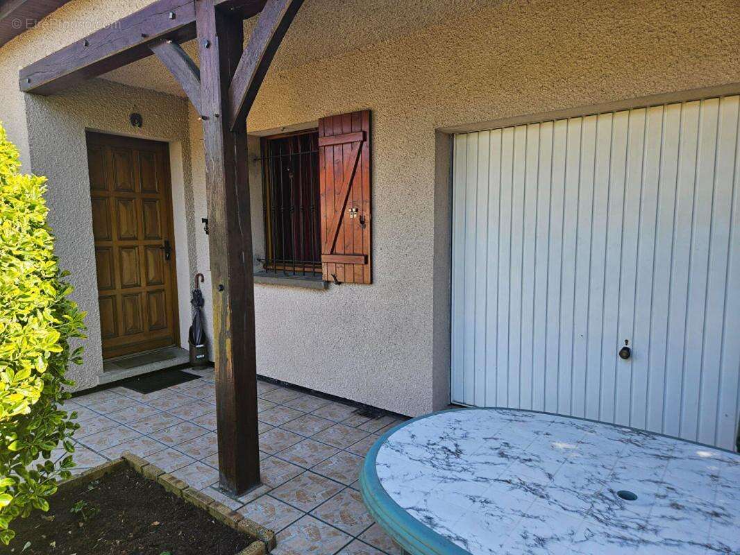 Maison à TREMBLAY-EN-FRANCE