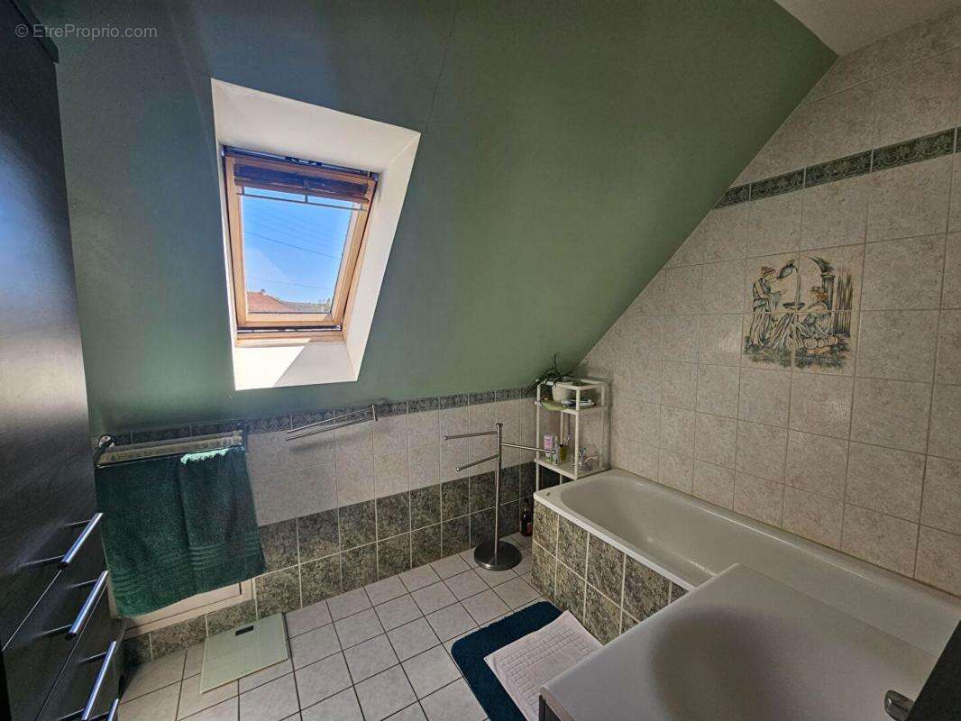 Maison à TREMBLAY-EN-FRANCE