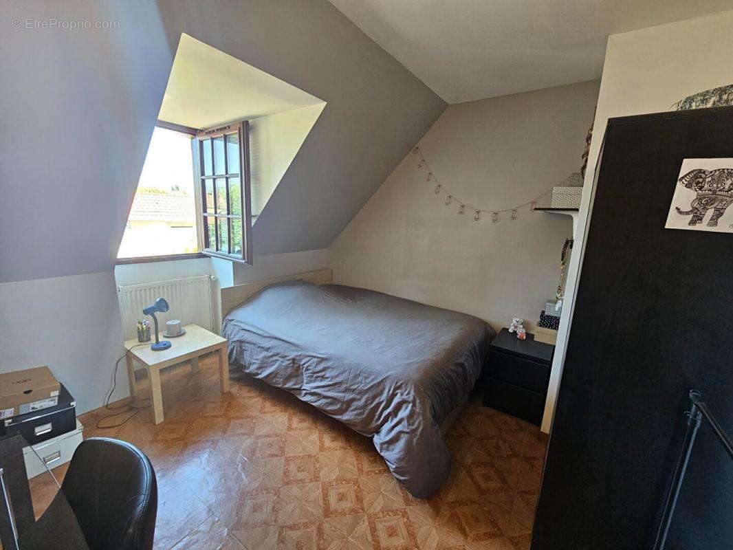 Maison à TREMBLAY-EN-FRANCE