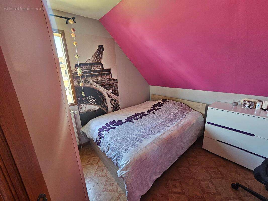 Maison à TREMBLAY-EN-FRANCE