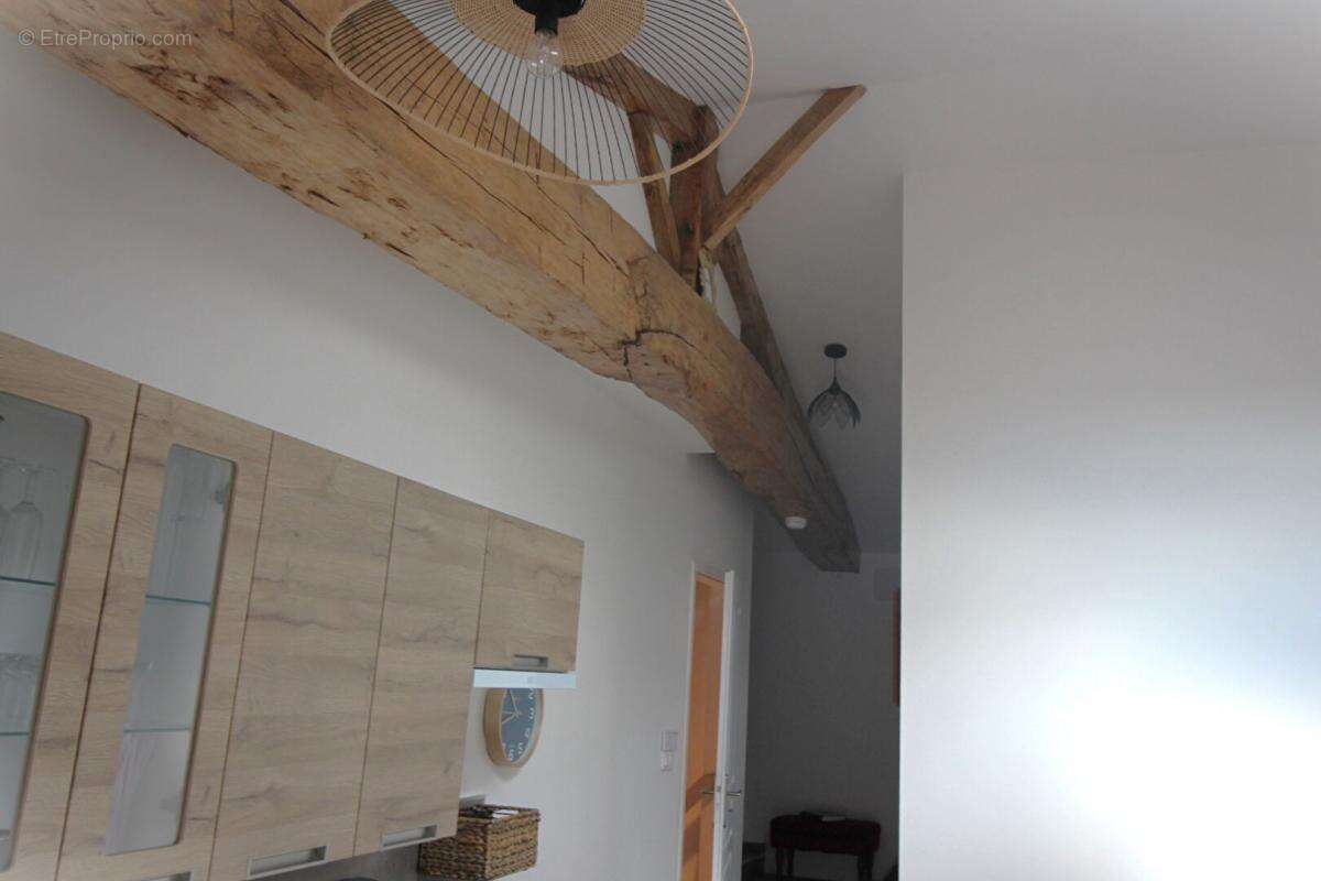 Maison à BRIVES-SUR-CHARENTE