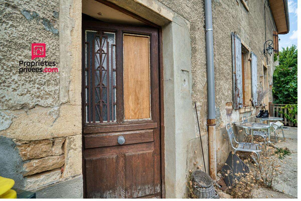 Maison à SAINT-PRIEST