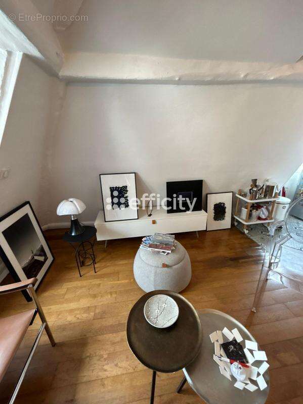 Appartement à PARIS-6E