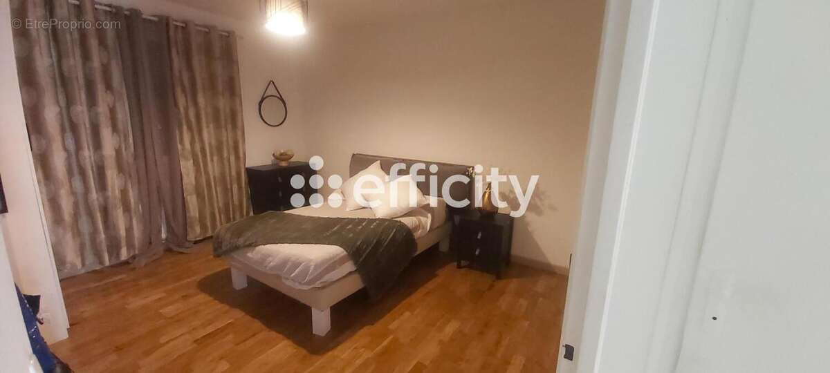 Maison à VAULX-EN-VELIN