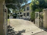 Maison à LES PEINTURES