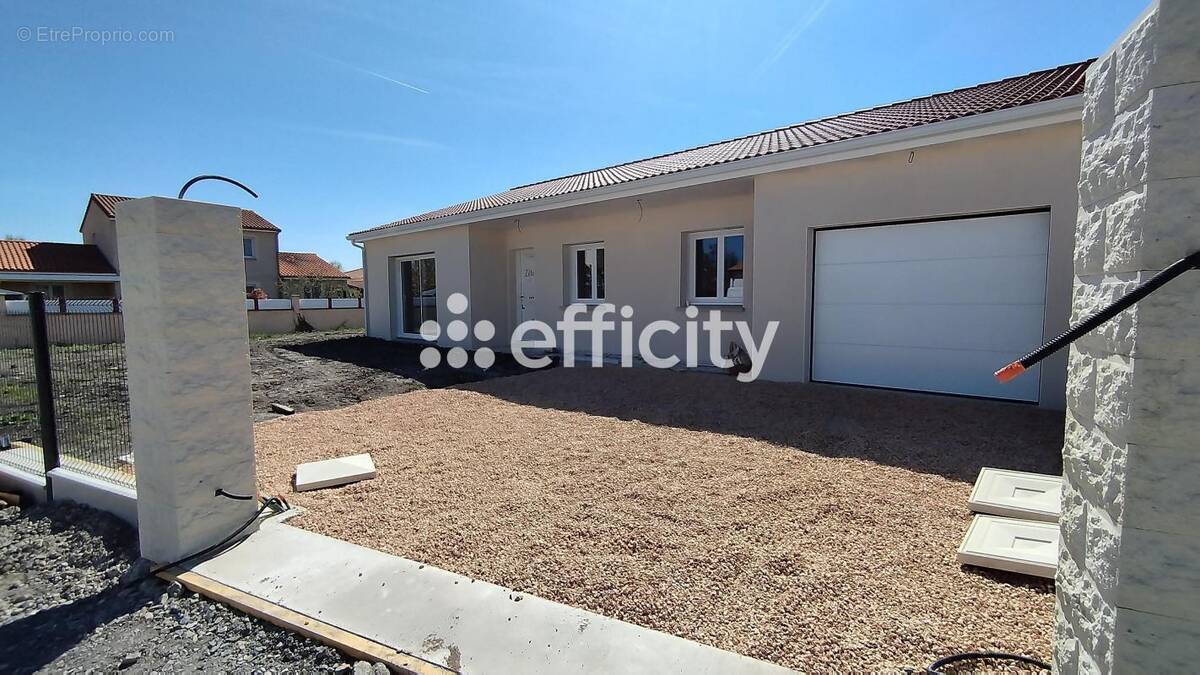 Maison à LA MOUTADE