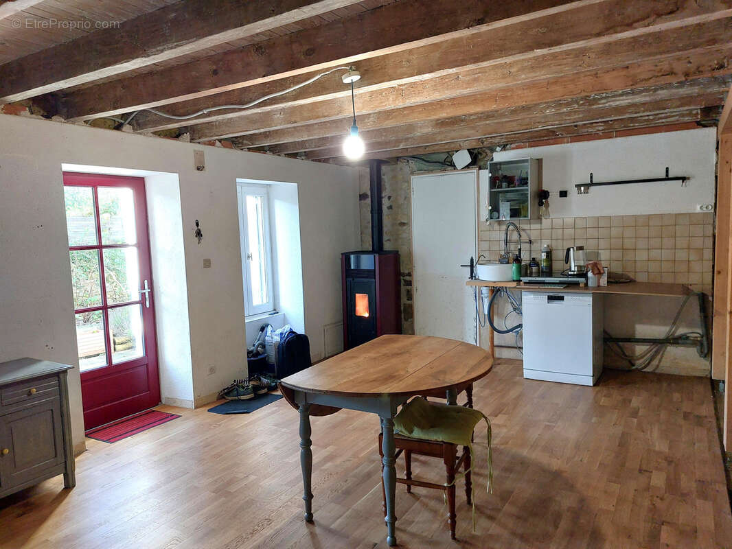 Maison à SAINT-JEAN-DE-THOUARS