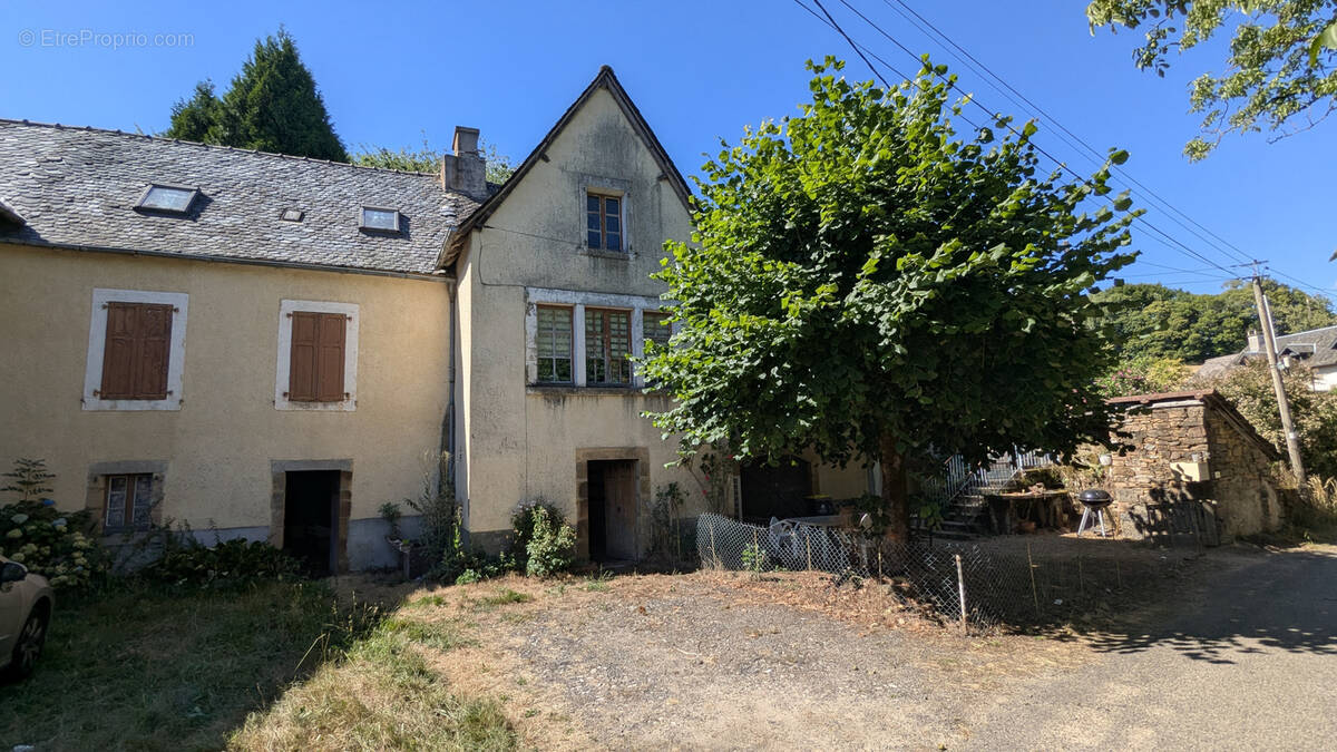 Maison à MENOIRE