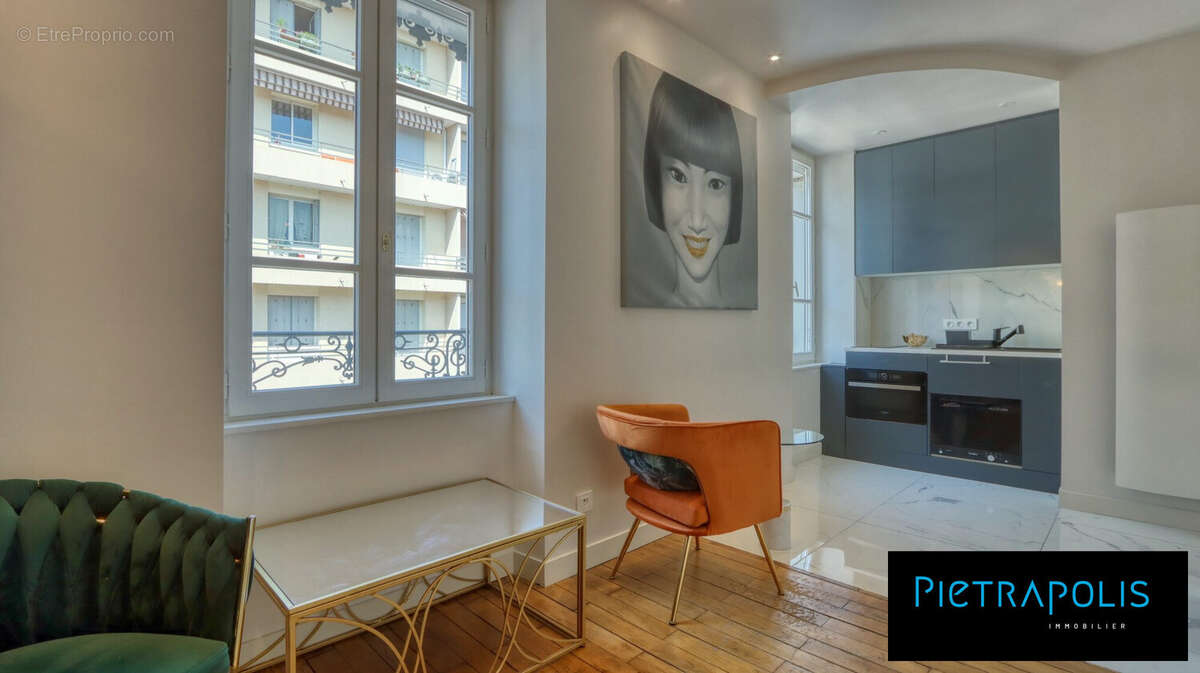 Appartement à LYON-8E