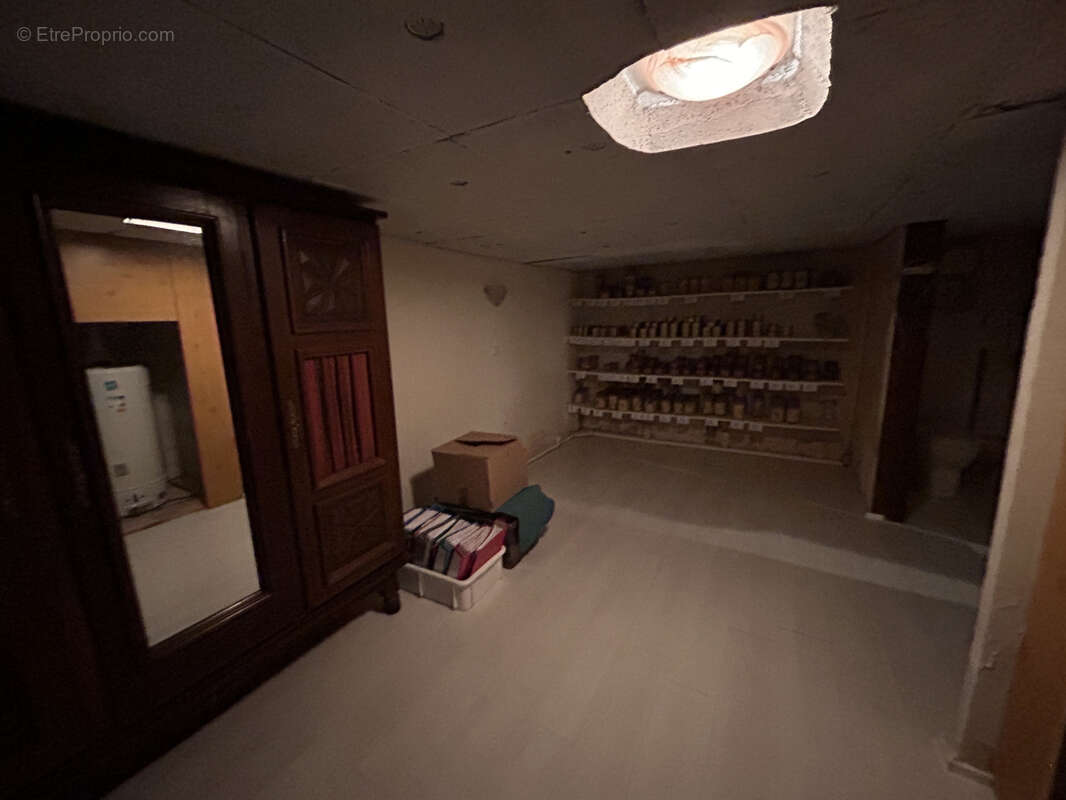 Maison à SAINT-LEON-SUR-L&#039;ISLE