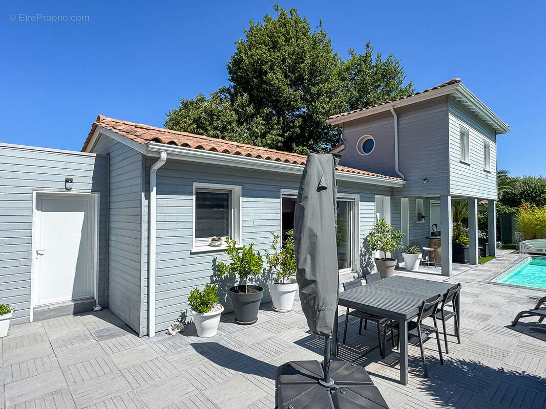 Maison à LA TREMBLADE