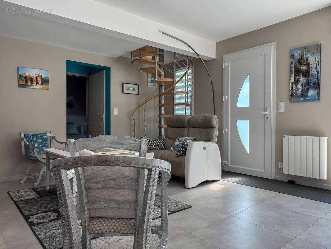 Maison à LA TREMBLADE