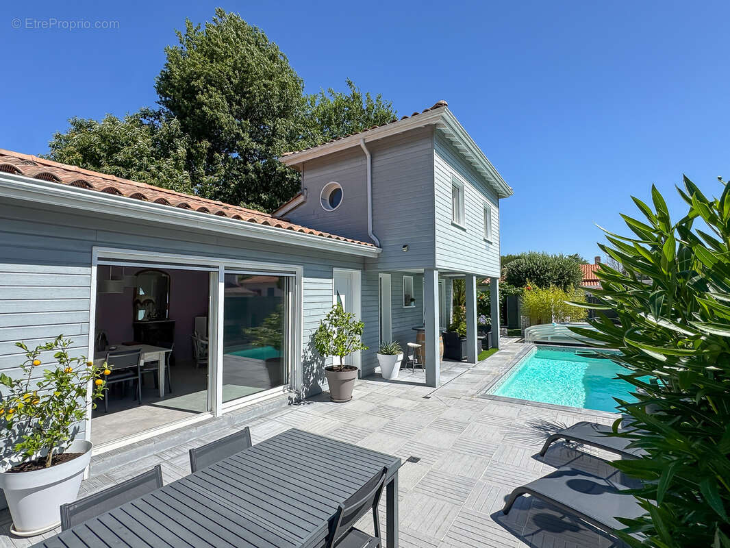 Maison à LA TREMBLADE