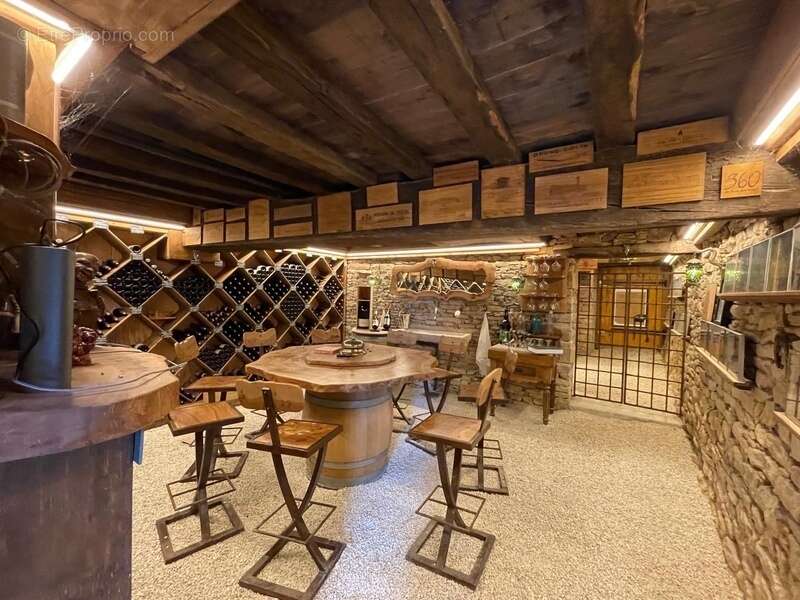 Maison à SAINT-GENGOUX-LE-NATIONAL