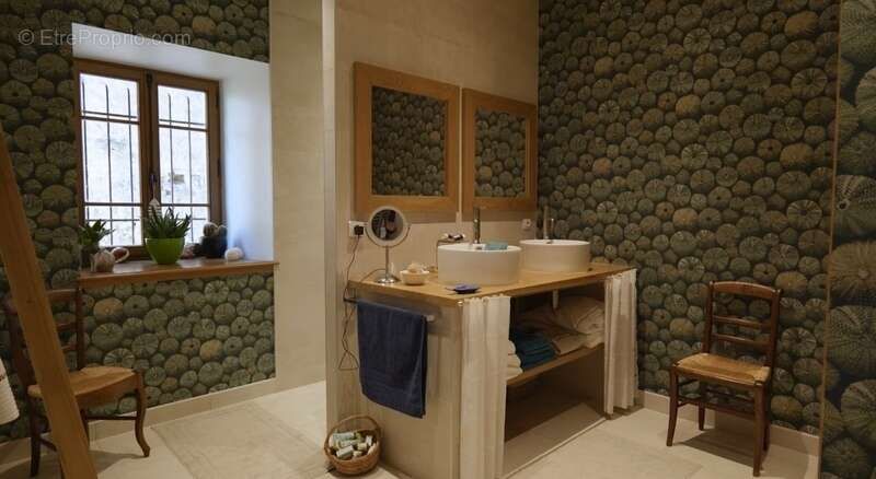 Maison à SAINT-GENGOUX-LE-NATIONAL