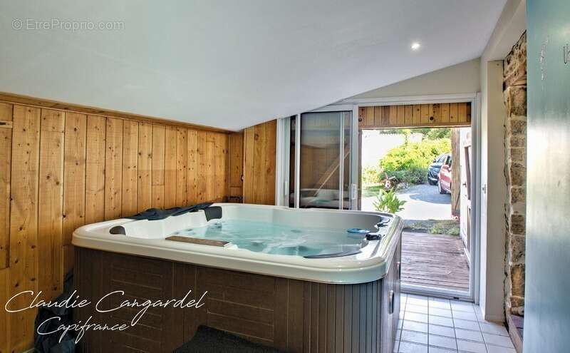 Maison à SIGOURNAIS