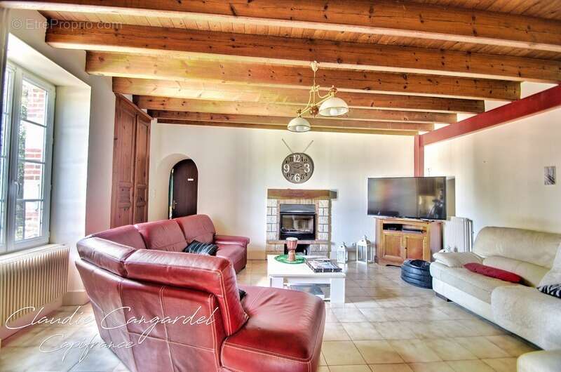 Maison à SIGOURNAIS