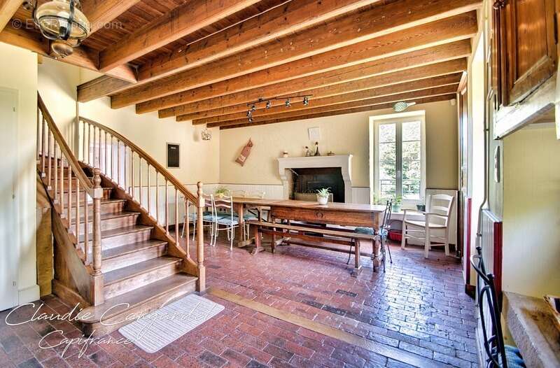 Maison à SIGOURNAIS