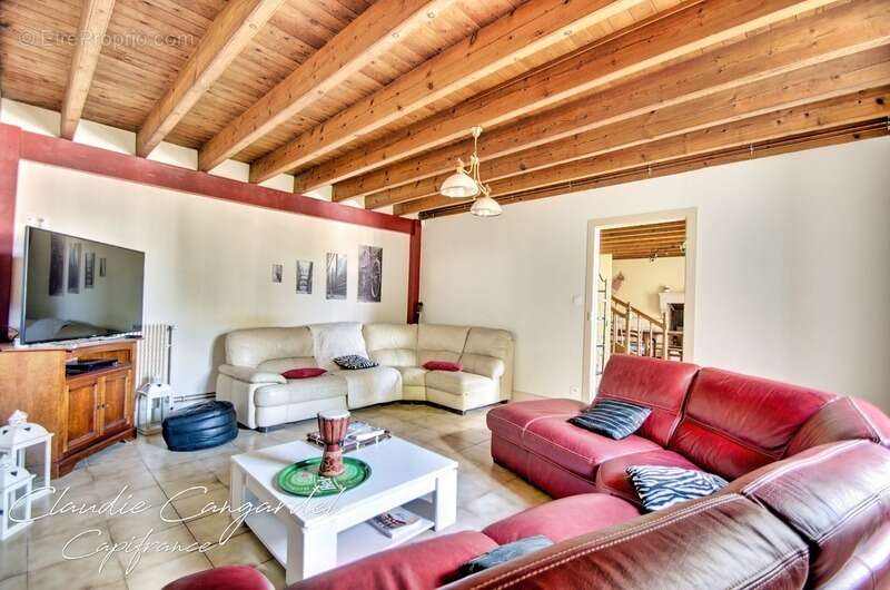 Maison à SIGOURNAIS