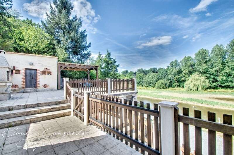 Maison à SIGOURNAIS