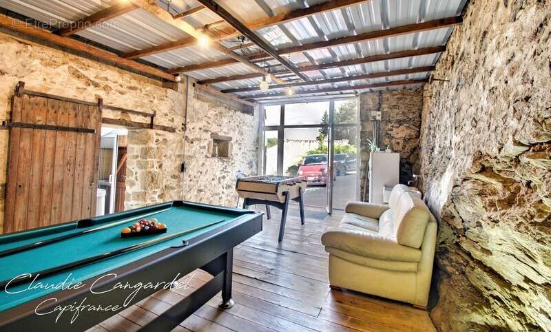 Maison à SIGOURNAIS