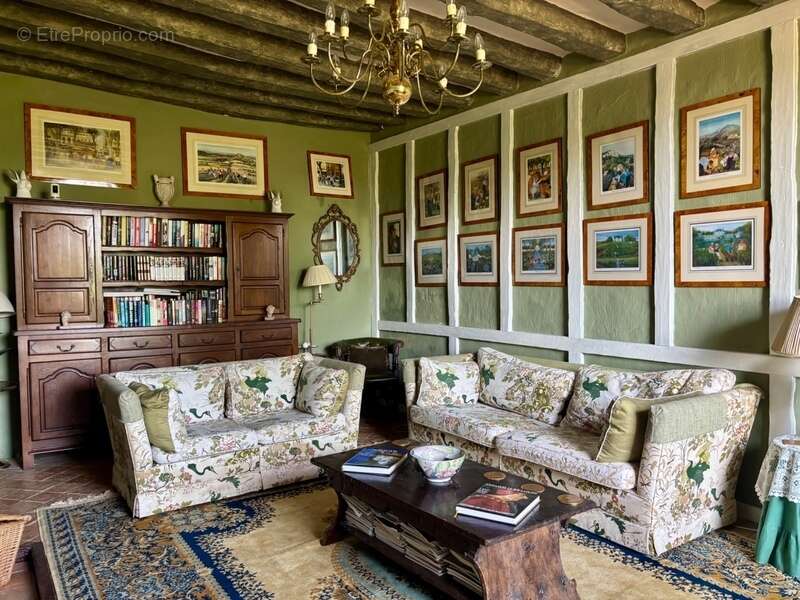 Maison à CHATEAU-GONTIER