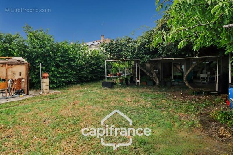 Appartement à SAINT-MARCEL-LES-VALENCE