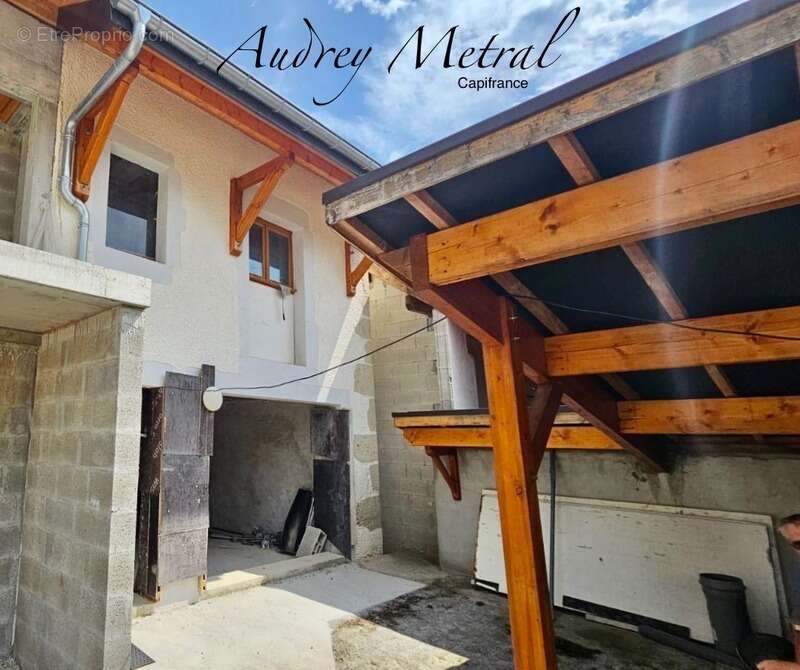 Maison à MENTHONNEX-SOUS-CLERMONT