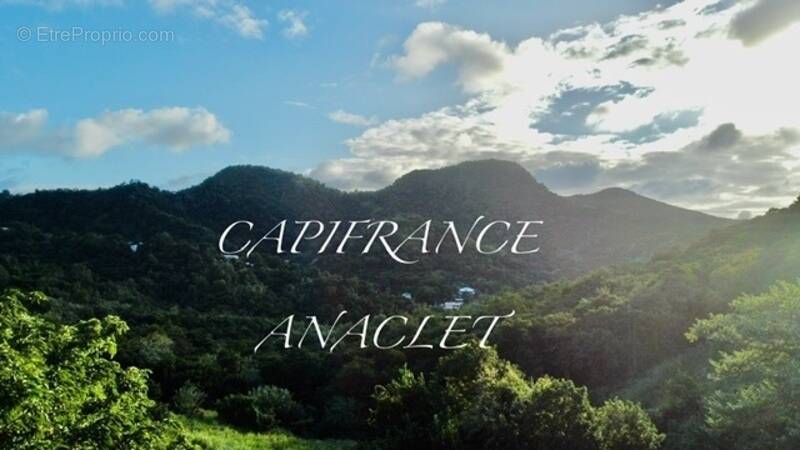 Terrain à LES ANSES-D&#039;ARLET