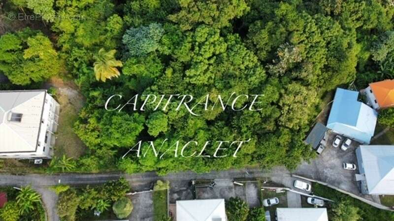 Terrain à LES ANSES-D&#039;ARLET