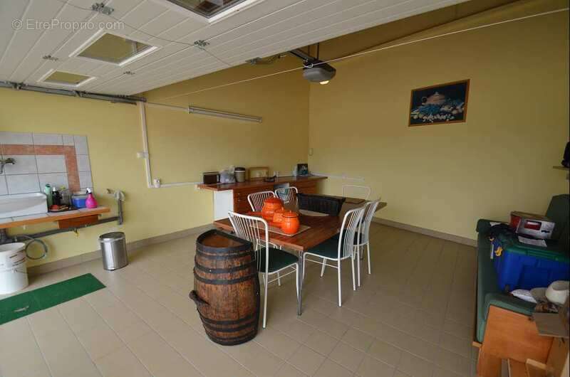 Maison à LA CLAYETTE