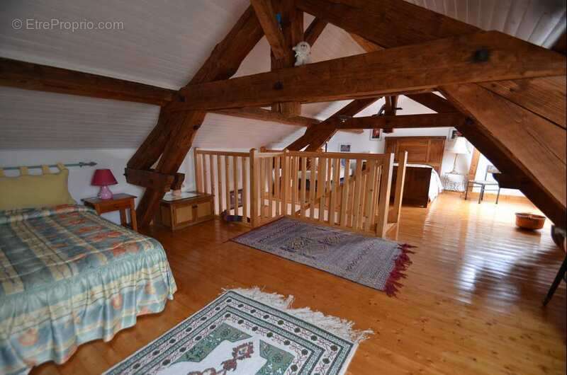 Maison à LA CLAYETTE