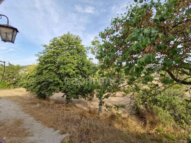 Maison à BOUC-BEL-AIR