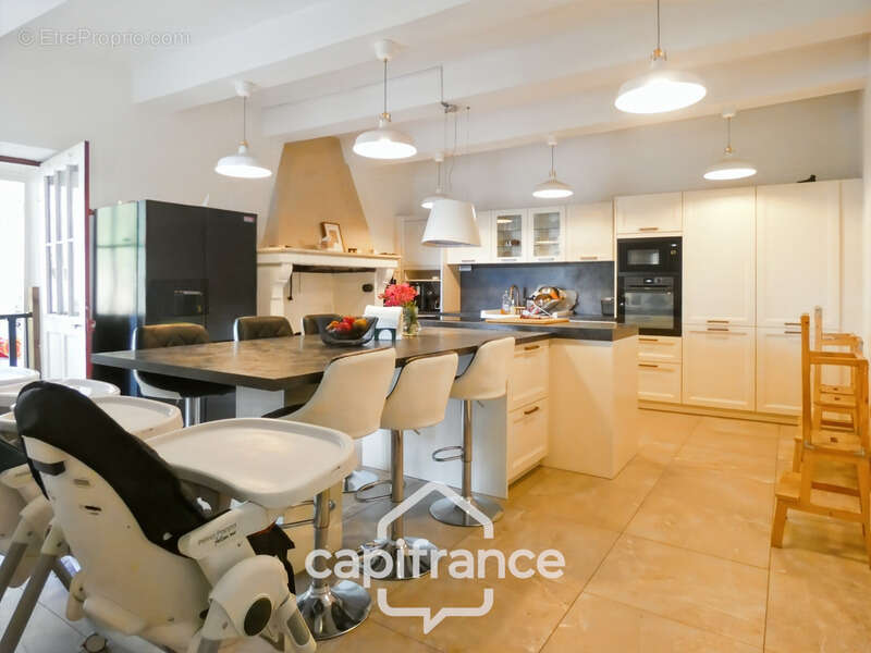 Maison à SAINT-GENIES-DE-COMOLAS