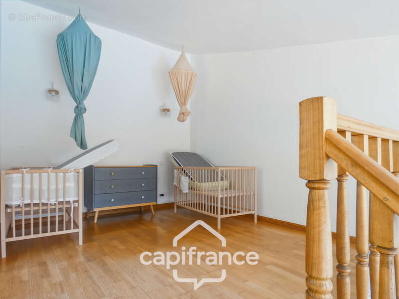 Maison à SAINT-GENIES-DE-COMOLAS