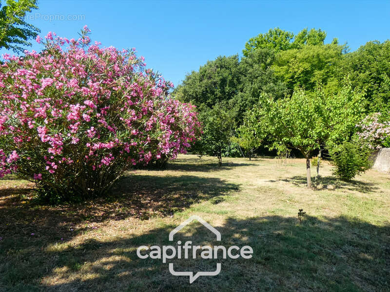 Maison à SAINT-GENIES-DE-COMOLAS