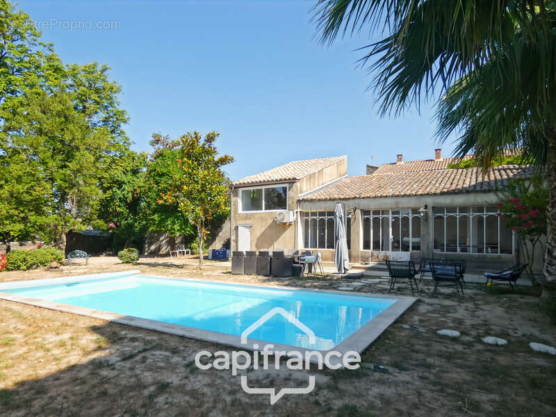 Maison à SAINT-GENIES-DE-COMOLAS