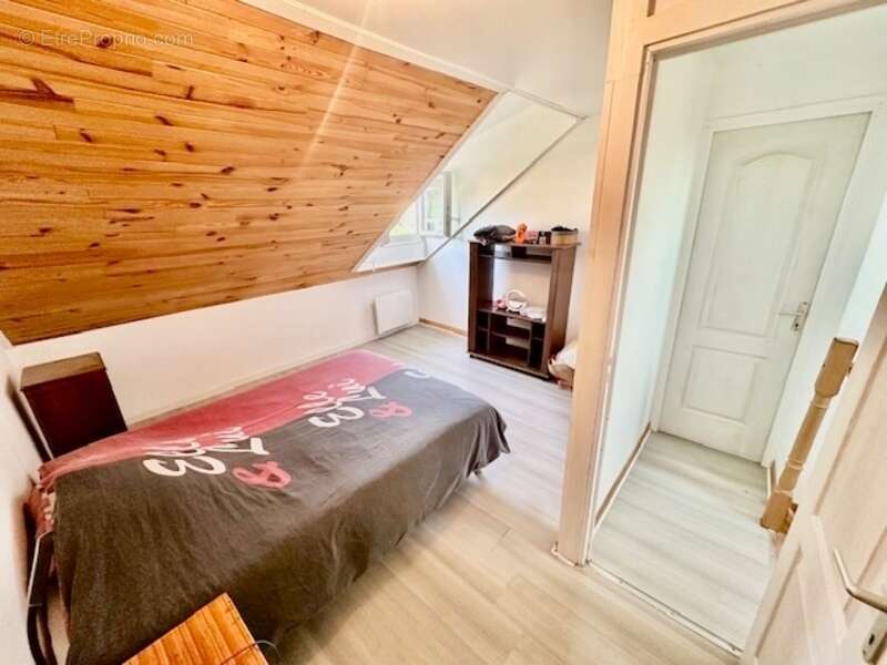 Appartement à POULLAOUEN